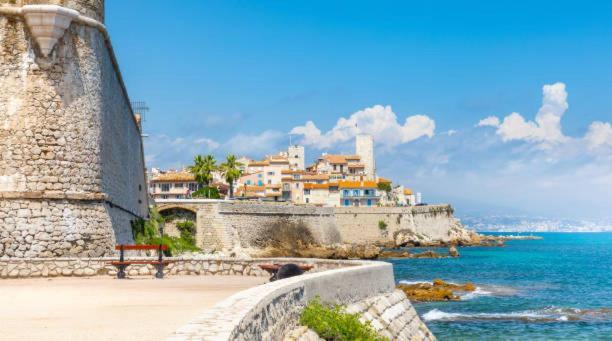 Amazing New Property In The Heart Of The Old Town Of Antibes Exterior foto