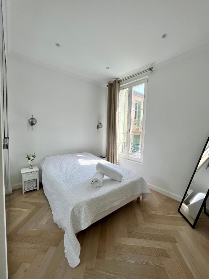 Amazing New Property In The Heart Of The Old Town Of Antibes Exterior foto